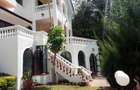 5 Bed House with En Suite at Nyari Road - 1