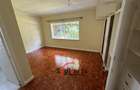 4 Bed House with En Suite in Gigiri - 16