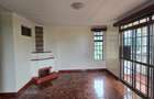 5 Bed Townhouse with En Suite at Rosslyn Garden - 4