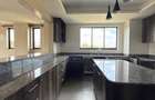 4 Bed Apartment with En Suite in Lavington - 7