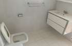 4 Bed Townhouse with En Suite at Redhill - 11