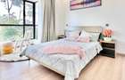 2 Bed Apartment with En Suite at Riverside Drive - 10