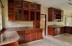 5 Bed Townhouse with En Suite at Lone Tree - 7