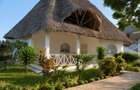 4 Bed House with En Suite in Watamu - 2