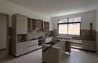 5 Bed Townhouse with En Suite in Lavington - 7