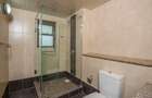 Serviced 4 Bed Apartment with En Suite in Riverside - 10