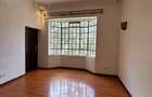 5 Bed House with En Suite in Nyari - 16
