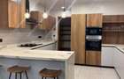 4 Bed Apartment with En Suite in Spring Valley - 8