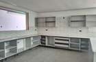 5 Bed Townhouse with En Suite in Lavington - 3