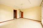 3 Bed Apartment with En Suite at Links Road - 8
