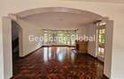 5 Bed House with En Suite in Rosslyn - 4