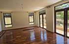5 Bed Townhouse with En Suite at Lavington Off Convent Drive - 4