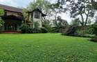 5 Bed Townhouse with En Suite at Lone Tree - 19