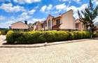 4 Bed Townhouse with Staff Quarters in Ngong Road - 10