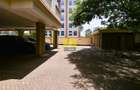 3 Bed Apartment in Riverside - 20