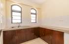 3 Bed Apartment with En Suite at Riverside Drive - 12