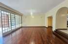 4 Bed Apartment with En Suite in Riverside - 2