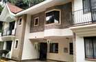 4 Bed Townhouse with En Suite in Brookside - 1