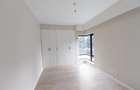 2 Bed Apartment with Swimming Pool in Riverside - 5