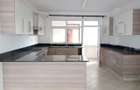 2 Bed Apartment with En Suite in Rhapta Road - 16