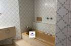 5 Bed Townhouse with En Suite at Fox Close - 8