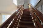 6 Bed House with En Suite in Lavington - 20