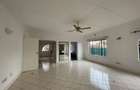 5 Bed House with En Suite in Runda - 10