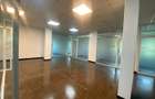 2,500 ft² Commercial Property with Fibre Internet in Riverside - 11