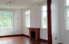 5 Bed House in Rosslyn - 8