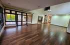 4 Bed House with En Suite in Runda - 18