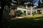 5 Bed Townhouse with En Suite in Karen - 8