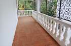 6 Bed House with En Suite in Nyari - 17