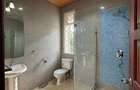 5 Bed Townhouse with En Suite in Rosslyn - 11