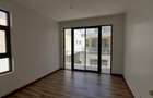 6 Bed Townhouse with En Suite in Lavington - 12