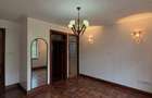5 Bed House with En Suite in Runda - 15