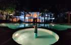 6 Bed House with En Suite in Nyari - 3