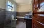 4 Bed Townhouse with En Suite in Lavington - 10