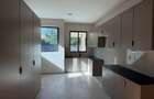 6 Bed Townhouse with En Suite in Karen - 14