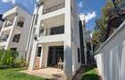 4 Bed Townhouse with En Suite in Lavington - 12