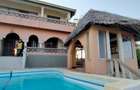 4 Bed Villa with En Suite in Kikambala - 10