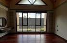 5 Bed Townhouse with En Suite in Runda - 12