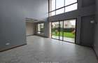 4 Bed Townhouse with Swimming Pool in Runda - 20