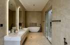 5 Bed Villa with En Suite in Runda - 4