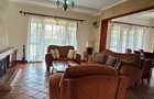 4 Bed House with En Suite in Ridgeways - 3