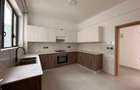 3 Bed Apartment with En Suite at Brookside Drive - 5