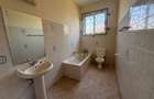5 Bed Townhouse with En Suite in Lavington - 6