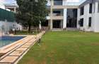 5 Bed Villa with En Suite in Runda - 16
