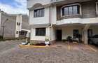 4 Bed Townhouse with En Suite at Brookside Drive - 1