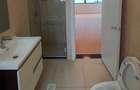 4 Bed Apartment with En Suite at Hatheru Road - 10