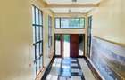 5 Bed Villa with En Suite in Spring Valley - 14